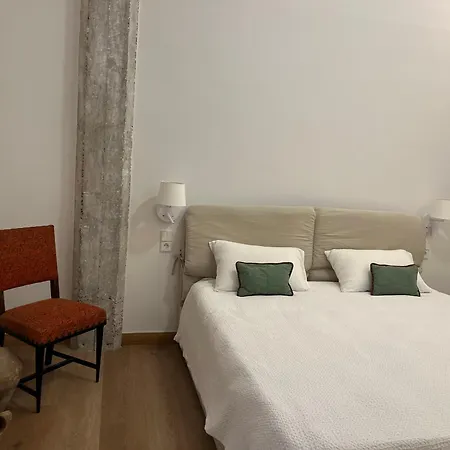 Apartment Bilbao, 3min Walk To Guggenheim With Ac