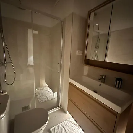 Bilbao, 3min Walk To Guggenheim With Ac Apartment